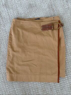 Ralph Lauren Tan Mini Wrap Skirt with Brown Trim and Gold Buckle